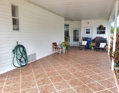 Beautiful Water View! Charming 2-Bed, 2-Bath Manufactured Home - photo 3