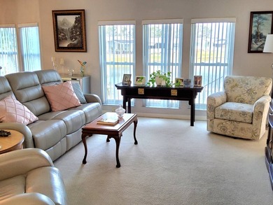 Beautiful Water View! Charming 2-Bed, 2-Bath Manufactured Home - photo 7