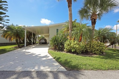 Port Charlotte Waterway Lakes Area Home For Sale in Port Charlotte Florida