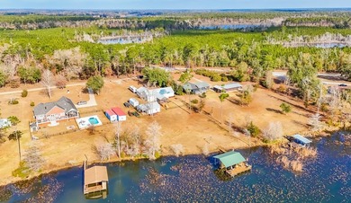 Lake Seminole living at its finest! This beautifully maintained - photo 3