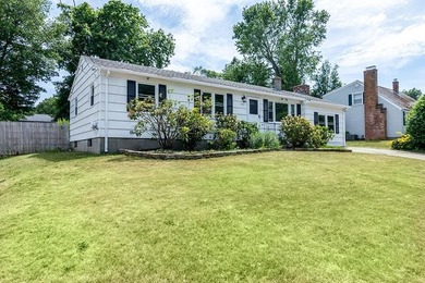 Location. Set on a quiet street in desirable Warwick Neck this - photo 10