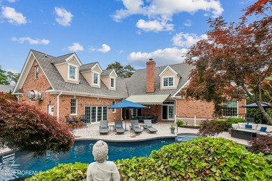 Welcome to prestigious Cranmore Manor where luxury living meets - photo 3