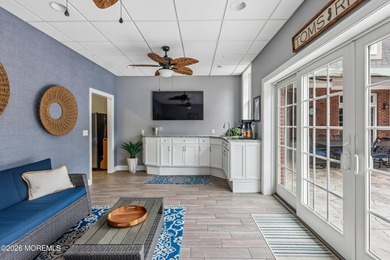 Welcome to prestigious Cranmore Manor where luxury living meets - photo 6