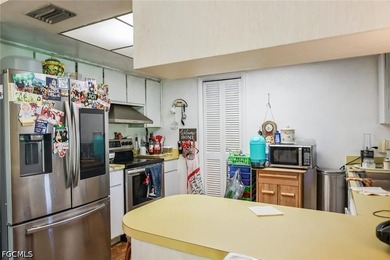 Location, Potential, and Value-all in one! Discover this - photo 6