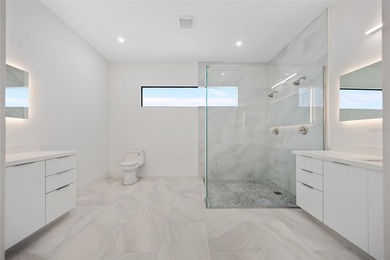 NEW CONSTRUCTION!! BEAUTIFUL 3 BEDROOM, 2.5 BATHS, 2 CAR GARAGE - photo 20