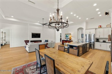 Welcome to 38 Lionspaw Grand, an immaculate Kargar Custom Home - photo 22