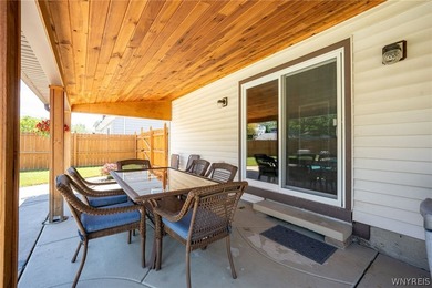 Welcome to 26 Harwood Rd! This beautufully maintained two-story - photo 38