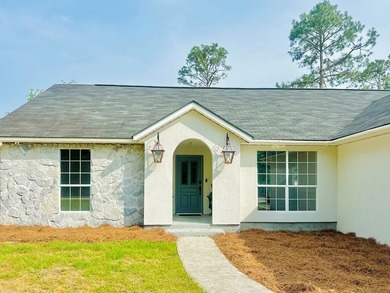 Stunning renovated 3-Bed, 2-Bath home in Baymeadows Estates! - photo 5