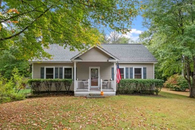 Lake Massasecum Home For Sale in Bradford New Hampshire