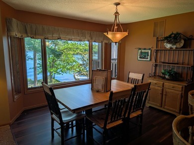 Beacons of Minocqua 3BR/2BA unit w/panoramic lake views! Rare - photo 8