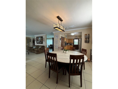 Tropical Oasis Near University of Miami! Step into this stunning - photo 4