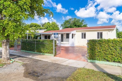 This charming and meticulously maintained home offers proximity - photo 3