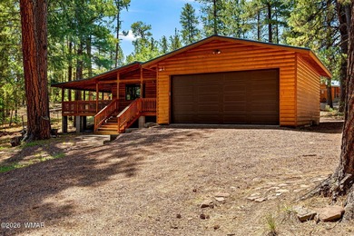Nestled among the tall pines of Alpine, this charming mountain - photo 28