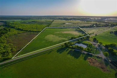 (private lake, pond, creek) Acreage For Sale in Hubbard Texas