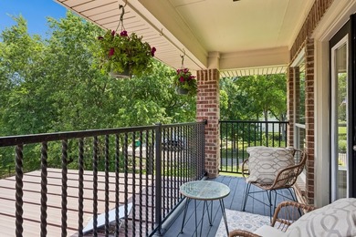 STUNNING! Homes like this are exactly why so many people fall in - photo 34