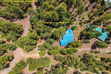 Nestled among the tall pines of Alpine, this charming mountain - photo 35