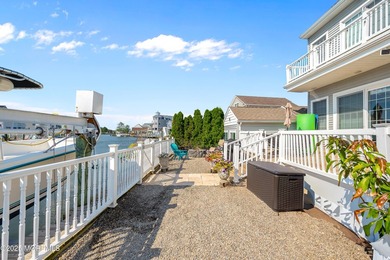 Live the waterfront lifestyle you've been dreaming of! This - photo 41
