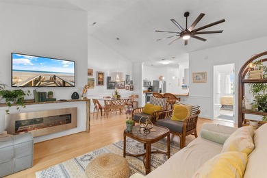 CHECK OUT THIS AMAZING UNIT on ARROWHEAD GOLF COURSE IN - photo 4