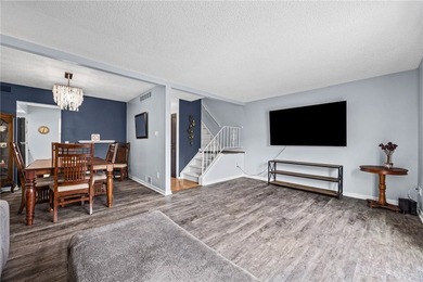 Brighton welcomes you home to this beautifully updated end-unit - photo 11