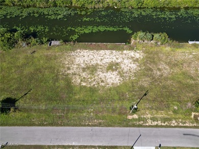 Discover this exceptional city water and sewer lot, ideally - photo 2