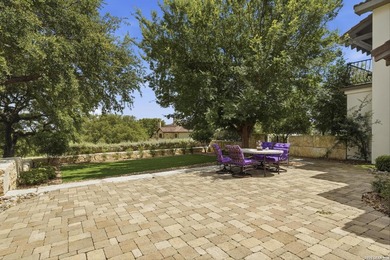 Impressive 4 bedroom, 3.5 bath home (3947 sf) in Comanche Trace - photo 12
