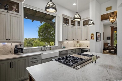 Impressive 4 bedroom, 3.5 bath home (3947 sf) in Comanche Trace - photo 25