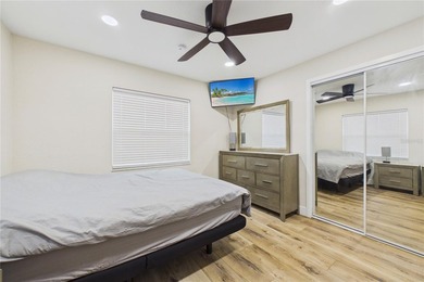 Beautifully Renovated Waterfront Home with Direct Canal Access - - photo 27
