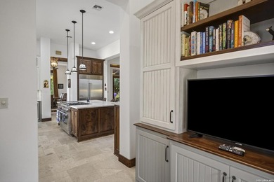 Impressive 4 bedroom, 3.5 bath home (3947 sf) in Comanche Trace - photo 28