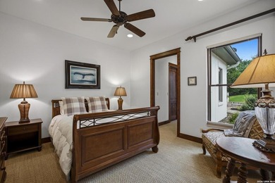 Impressive 4 bedroom, 3.5 bath home (3947 sf) in Comanche Trace - photo 38