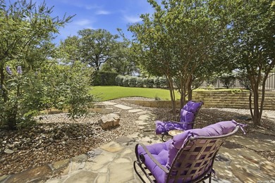 Impressive 4 bedroom, 3.5 bath home (3947 sf) in Comanche Trace - photo 40