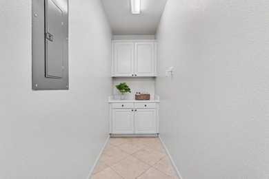 Welcome to this beautifully maintained, EAST-FACING home - photo 46