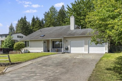 Lake Home For Sale in Lake Stevens, Washington