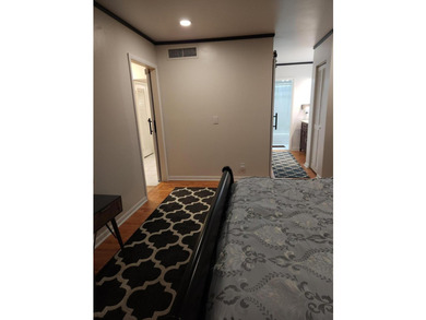 Additional listing photo 1