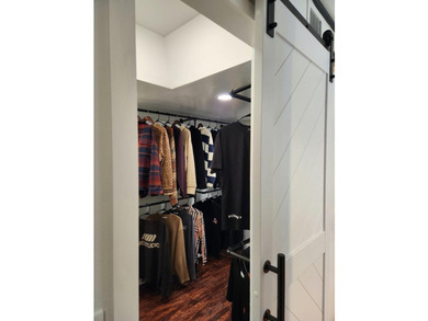 Additional listing photo 3