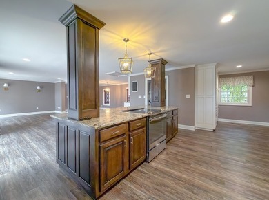 Private Retreat in the heart of Beautiful Lake Douglas. Nestled - photo 6