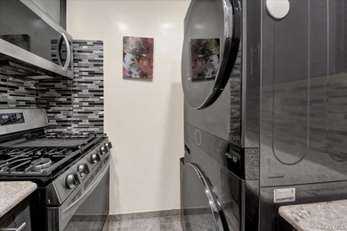 ONE OF A KIND IN HIGHBRIDGE!!! Welcome to 1200 Woodycrest Ave - photo 11
