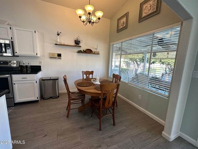 Beautiful waterfront home located in one of Chandler's premier - photo 12