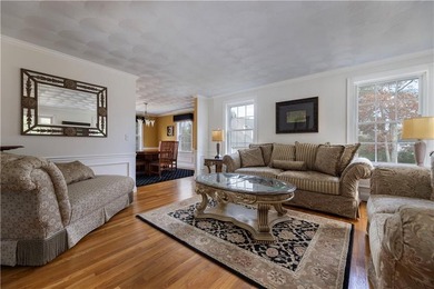 Tucked into the heart of Usquepaugh Hills, this West Kingston - photo 18