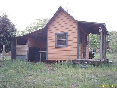 Beautiful country log home on 14 acres treated like a park. Many - photo 20