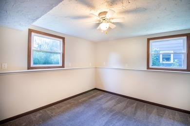 Welcome to this west-facing, move-in-ready split-entry home - photo 22