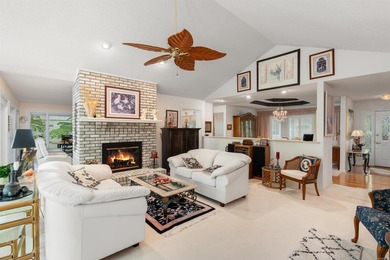 Enjoy lakefront living on beautiful Lake Balboa in this - photo 6