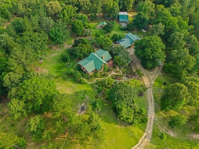 Beautiful country log home on 14 acres treated like a park. Many - photo 26