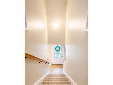 Charming 3-Bedroom Home in Warwick's Desirable Lockwood - photo 8