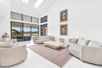 Lake Condo For Sale in Delray Beach, Florida