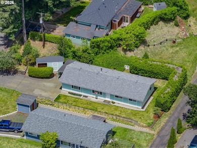 Welcome home to this well-maintained 4-bedroom, 2-bath - photo 6