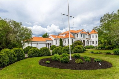 An Unrivaled Newport Enclave! Discover a rare sanctuary of - photo 1