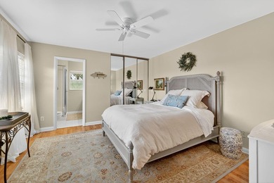 Discover this charming 2 bed townhouse in a beautifully - photo 22