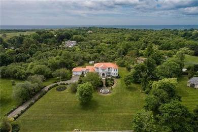 An Unrivaled Newport Enclave! Discover a rare sanctuary of - photo 2