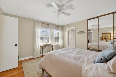 Discover this charming 2 bed townhouse in a beautifully - photo 25