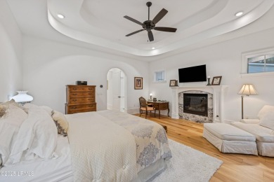 3-Bed Coastal Home in Coosaw Point with Fireplaces, 3-Car Garage